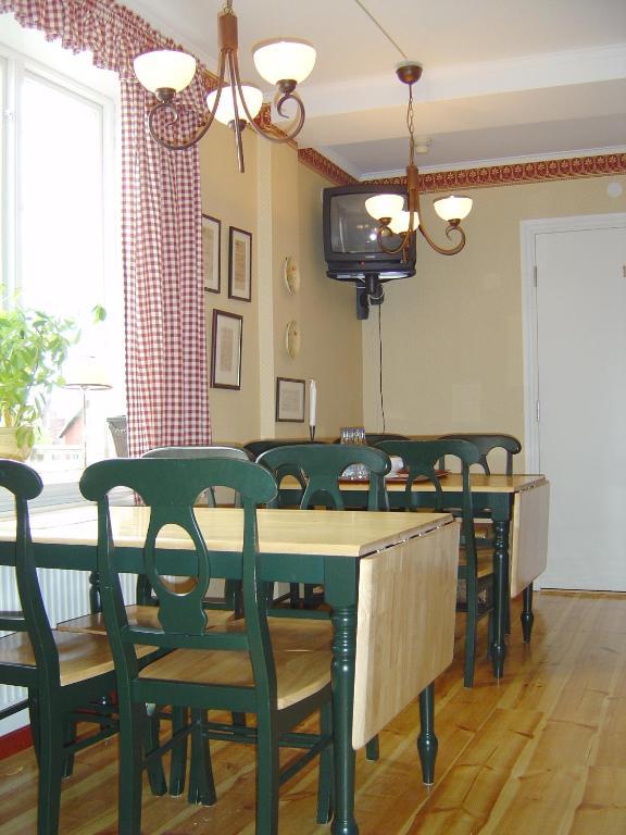 Hotell Mellanfjaerden Jattendal Екстер'єр фото